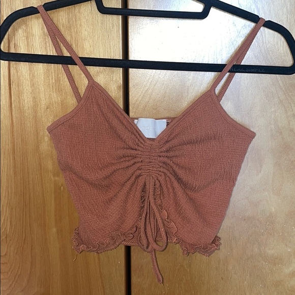 Storia Tops - Front tie scrunched crop tank